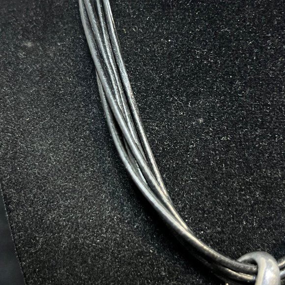 Vintage Chicos 5 Strand Corded Necklace W/Heavy Silver Tone Leaf Pendant (3693) - Picture 3 of 7